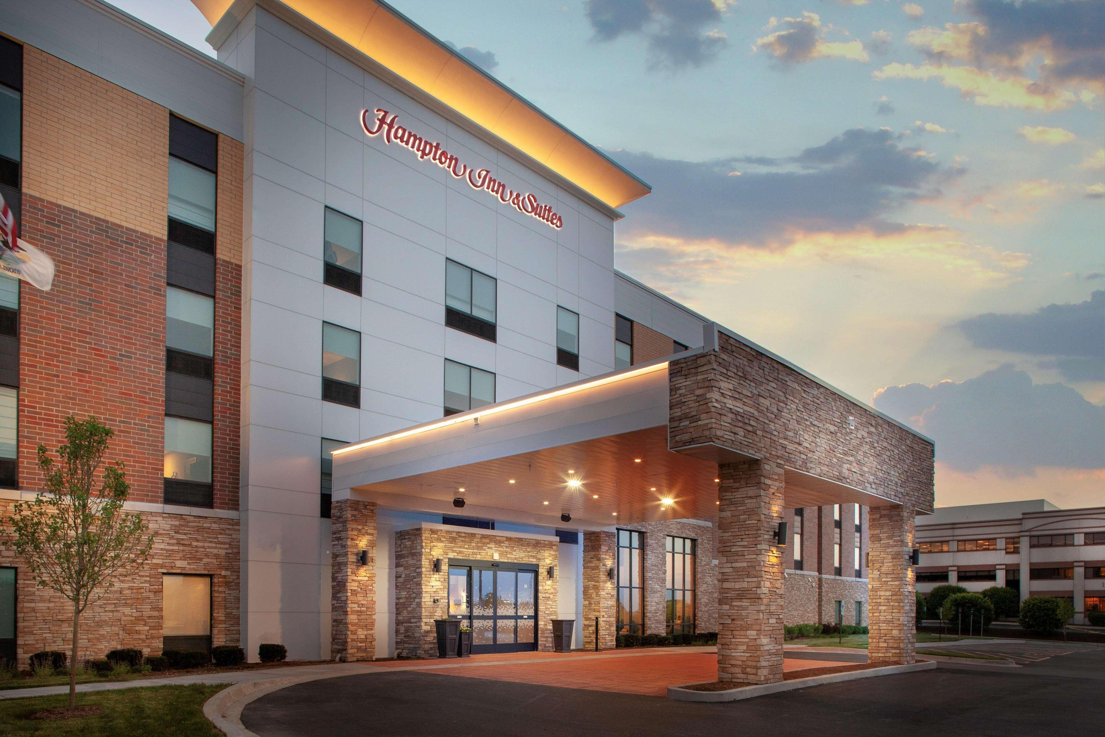 Hampton Inn & Suites Chicago-Burr Ridge Exterior foto